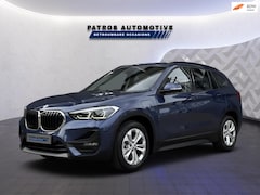 BMW X1 - XDrive25e Plug-in Hybrid | 4x4 | Navi | Camera | Trekhaak | PDC v/a