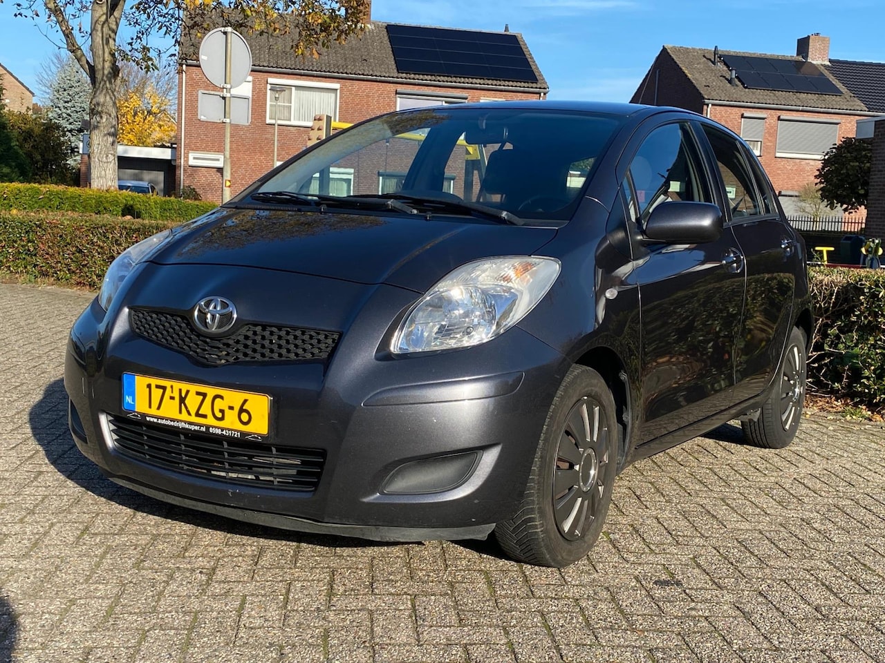 Toyota Yaris - 1.3 VVT-i Aspiration 1.3 VVTi Aspiration - AutoWereld.nl