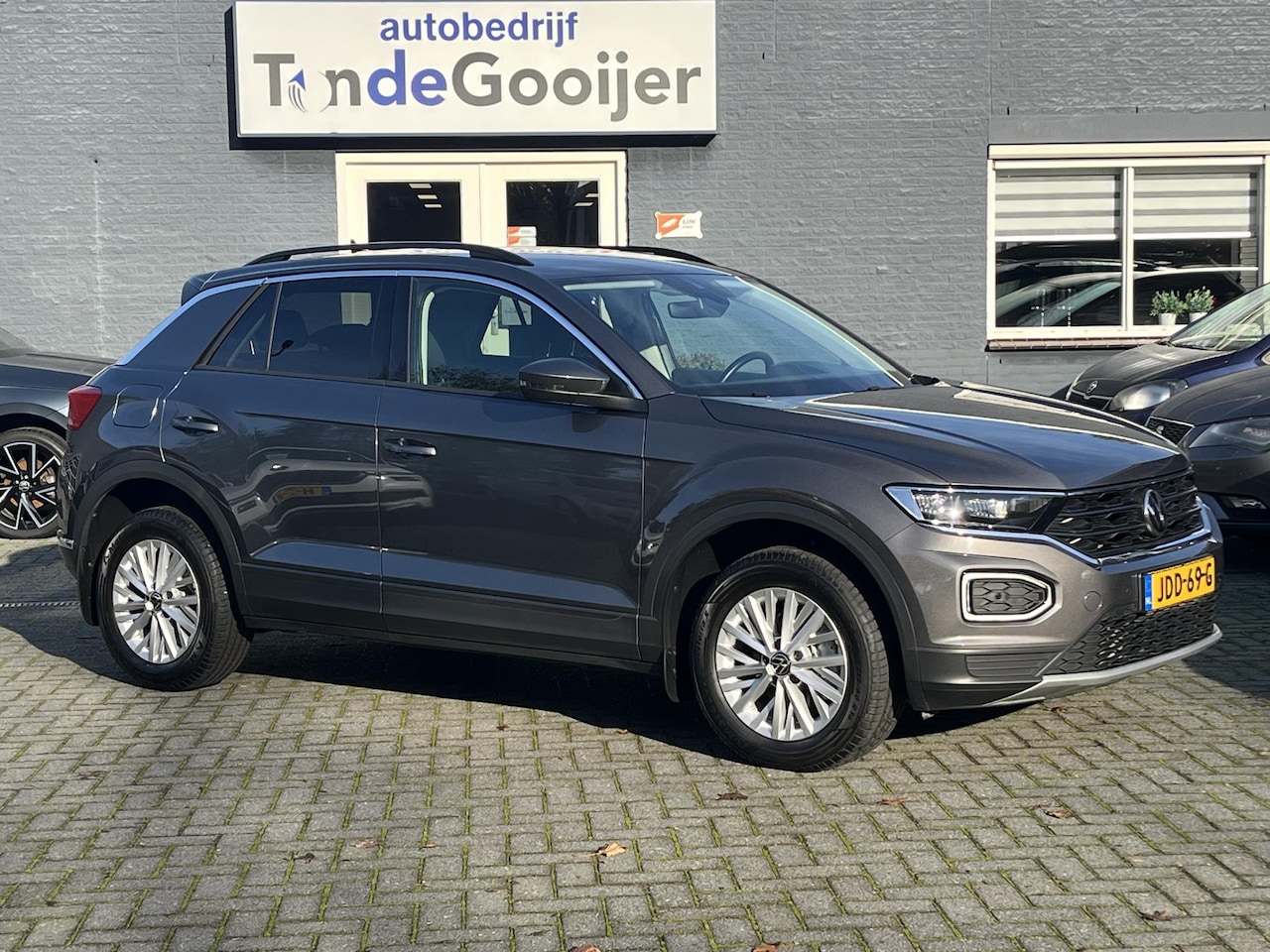 Volkswagen T-Roc - 1.5 TSi DSG Style | CAMERA | STOELVERW. | EL. ACHTERKLEP | - AutoWereld.nl