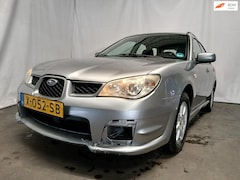 Subaru Impreza Plus - 1.5R Edition - Schade - Verbruikt olie