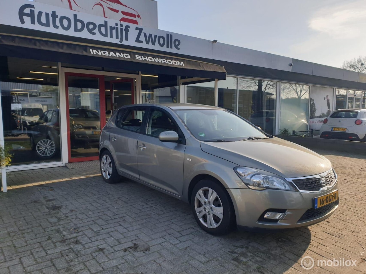 Kia Cee'd Sporty Wagon - 1.4 CVVT X-ecutive|2009|AIRCO|CRUISE - AutoWereld.nl