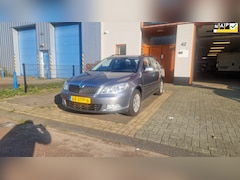 Skoda Octavia Combi - 1.2 TSI Ambition Apk tot 28-10-2026 Inruil Mogelijk