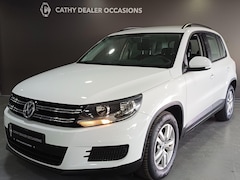 Volkswagen Tiguan - 1.4 TSI Sport&Style Navigatie Climate Cruise LM-Velgen Parkeersensoren