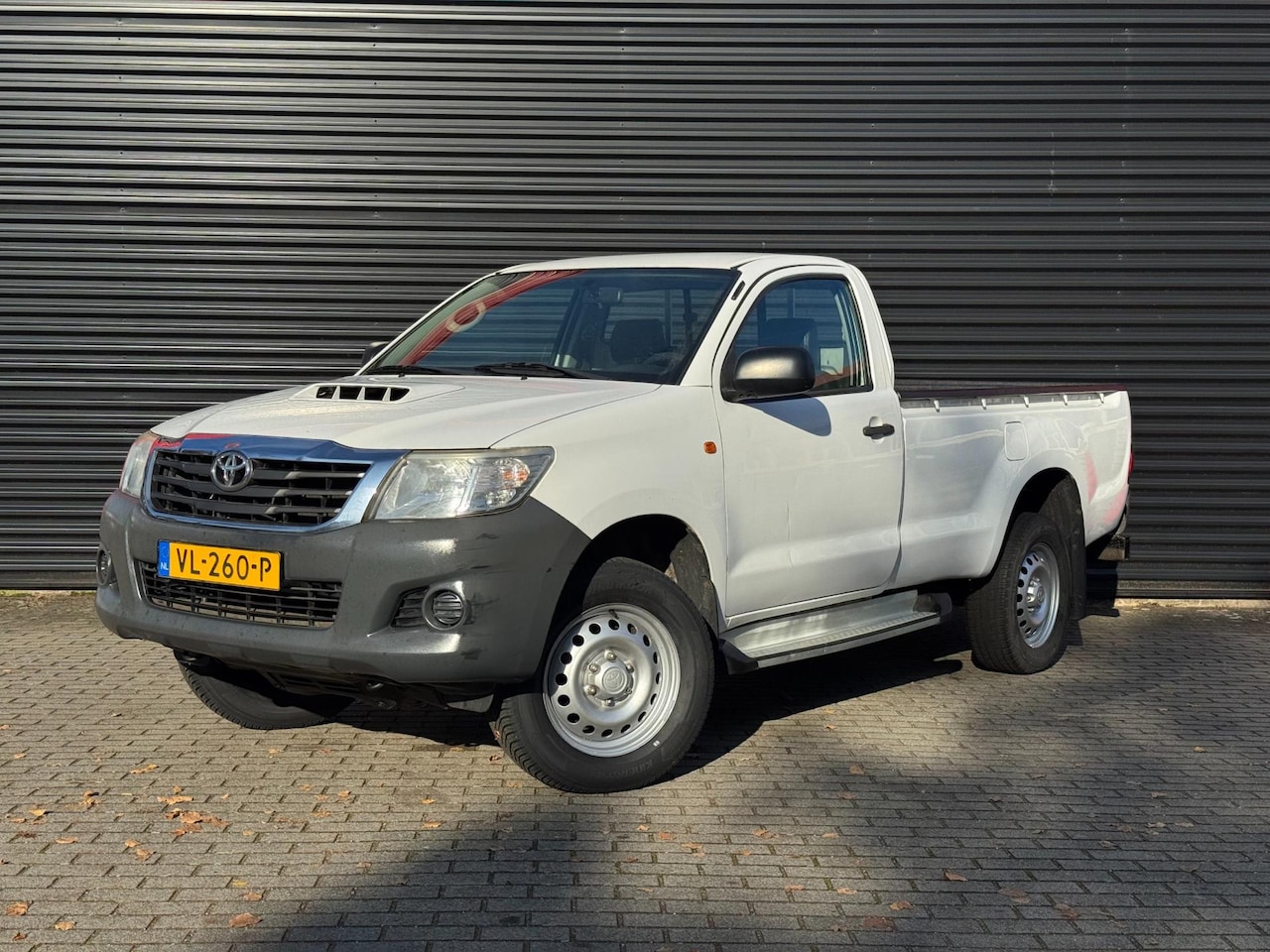 Toyota HiLux - 2.5 D-4D LX 2.5 D-4D LX - AutoWereld.nl