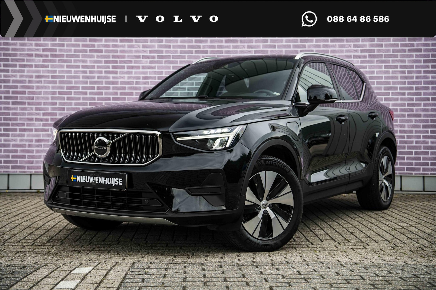 Volvo XC40 - 1.5 T4 Plug-in hybrid Core Bright | Park Assist | Camera | Getint Glas | Cruise | Keyless - AutoWereld.nl