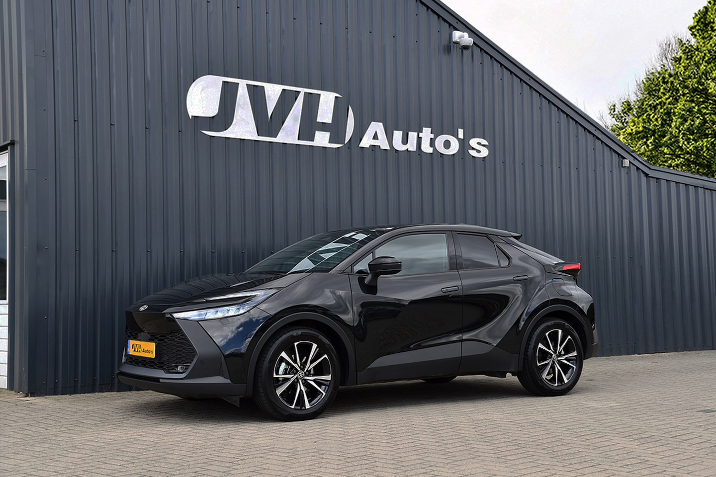 Toyota C-HR - 1.8 Hybrid 140 Dynamic 03-2025 (NwModel) | XXL Navi | PDC | PRG | 18 inch - AutoWereld.nl