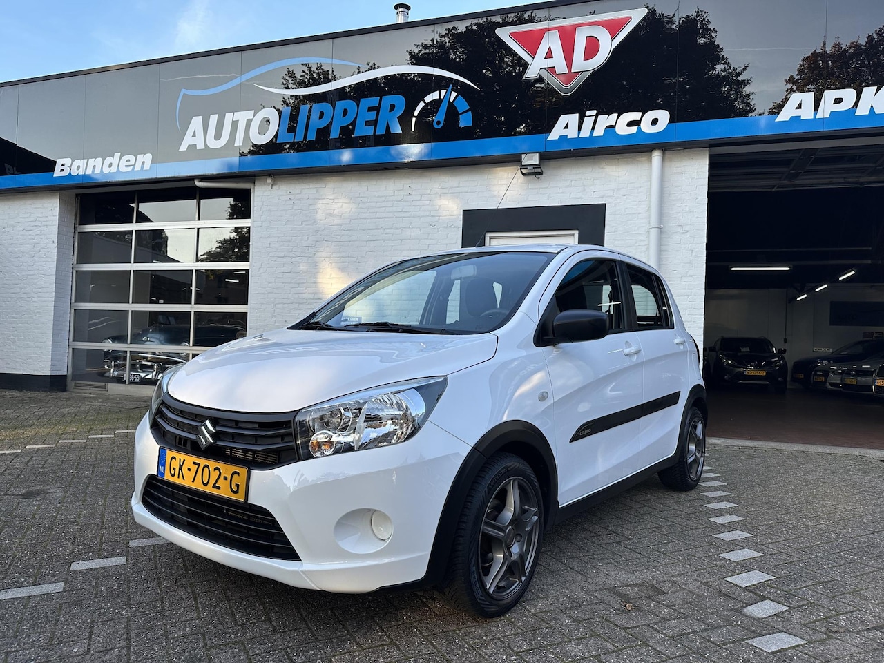 Suzuki Celerio - 1.0 Comfort /GT pakket/Lm velgen all season banden/Airco - AutoWereld.nl