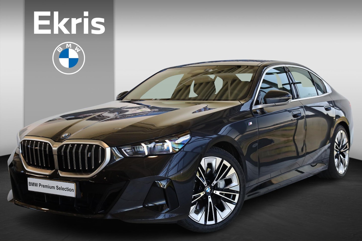 BMW i5 - eDrive40 | M Sportpakket | Innovation Pack | Travel Pack | Comfort Pack | Ekris Selection - AutoWereld.nl