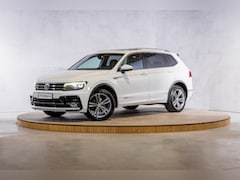 Volkswagen Tiguan Allspace - 1.4 TSI Highline Business R- Line 7p. | Adaptieve cruise | Panorama dak | Zwenkbare trekha