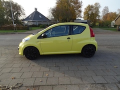 Peugeot 107 - 1.0-12V XR