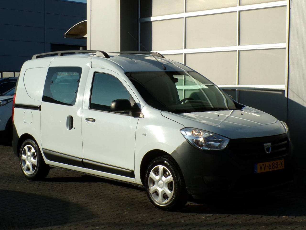 Dacia Dokker - 1.5 dCi 75 Ambiance Airco!! - AutoWereld.nl