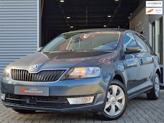 Skoda Rapid Spaceback - 1.2 TSI Greentech Drive 1e EIG Stoelverw|Bluetooth|PDC|Cruise