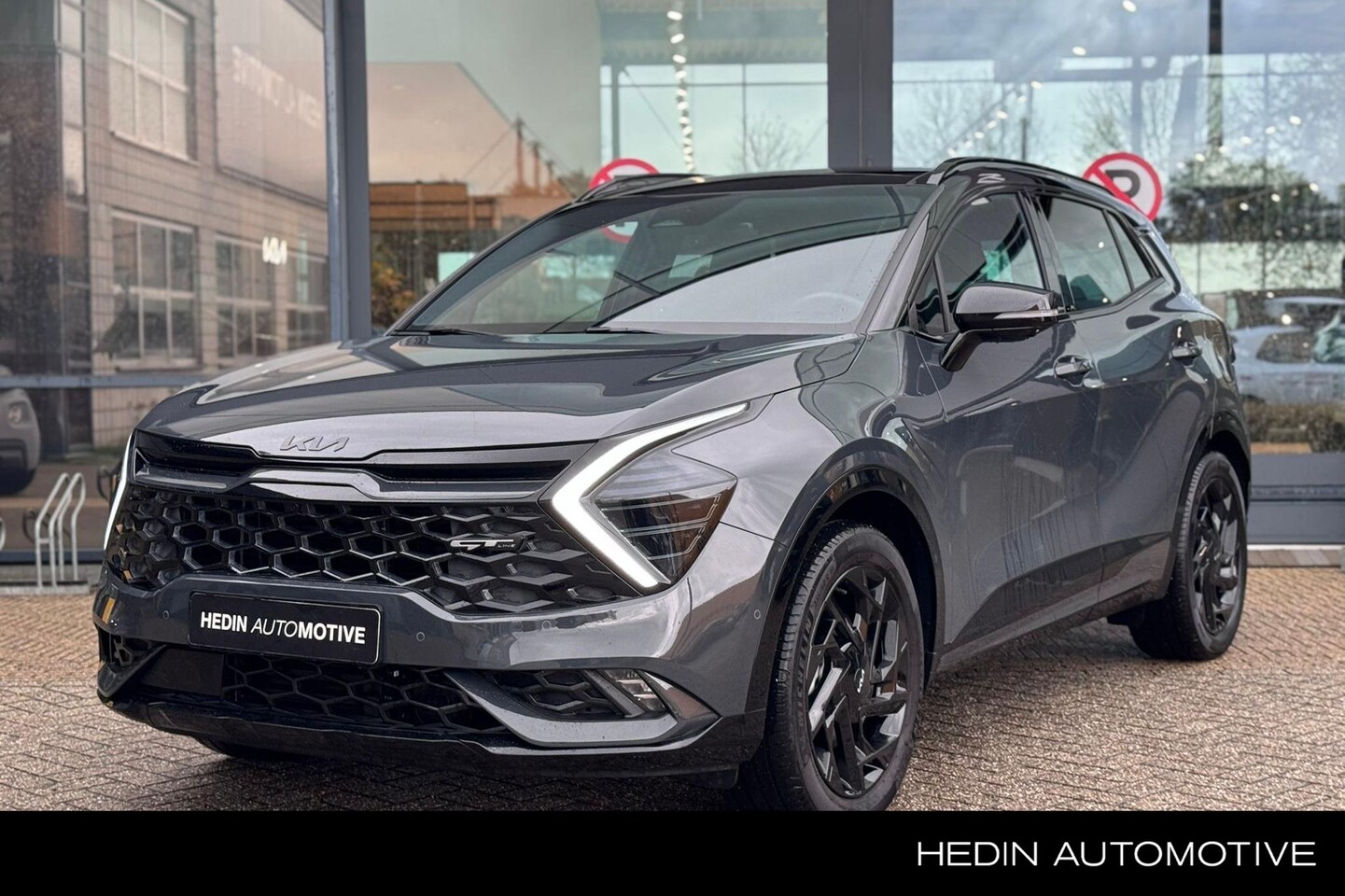 Kia Sportage - 1.6 T-GDi PHEV Plug-in Hybrid AWD GT-PlusLine Black Edition | El. Panoramadak | Leder | Me - AutoWereld.nl