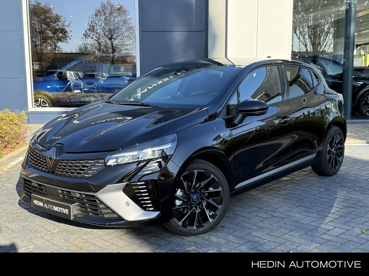 Renault Clio - 1.6 E-Tech Full Hybrid 145 esprit Alpine | 360 camera | stoel/stuurverwarming | sportstoel - AutoWereld.nl