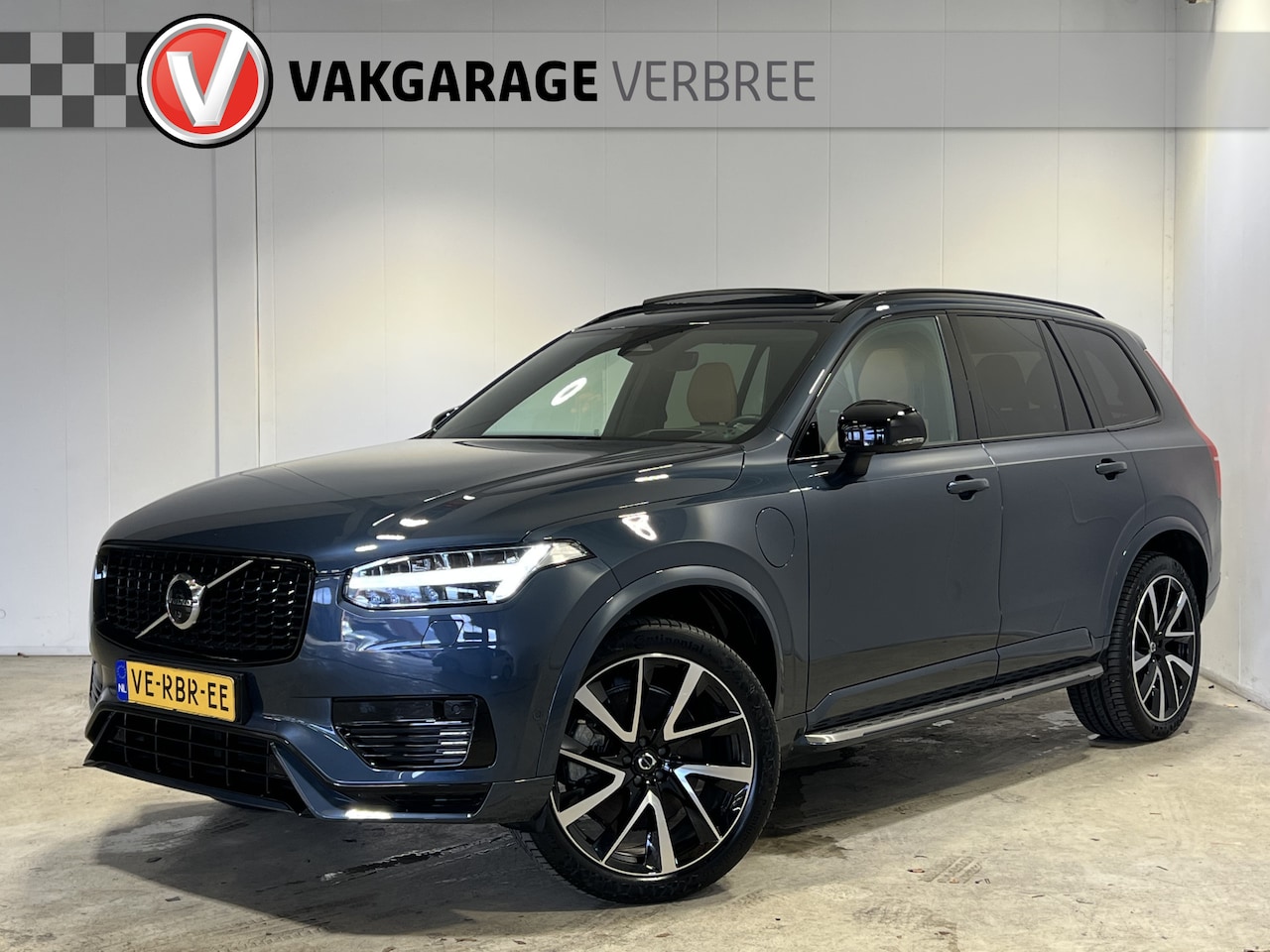 Volvo XC90 - 2.0 T8 Recharge AWD Ultimate Bright | Navigatie/Apple/Android Auto | LM Velgen 20" | Voors - AutoWereld.nl