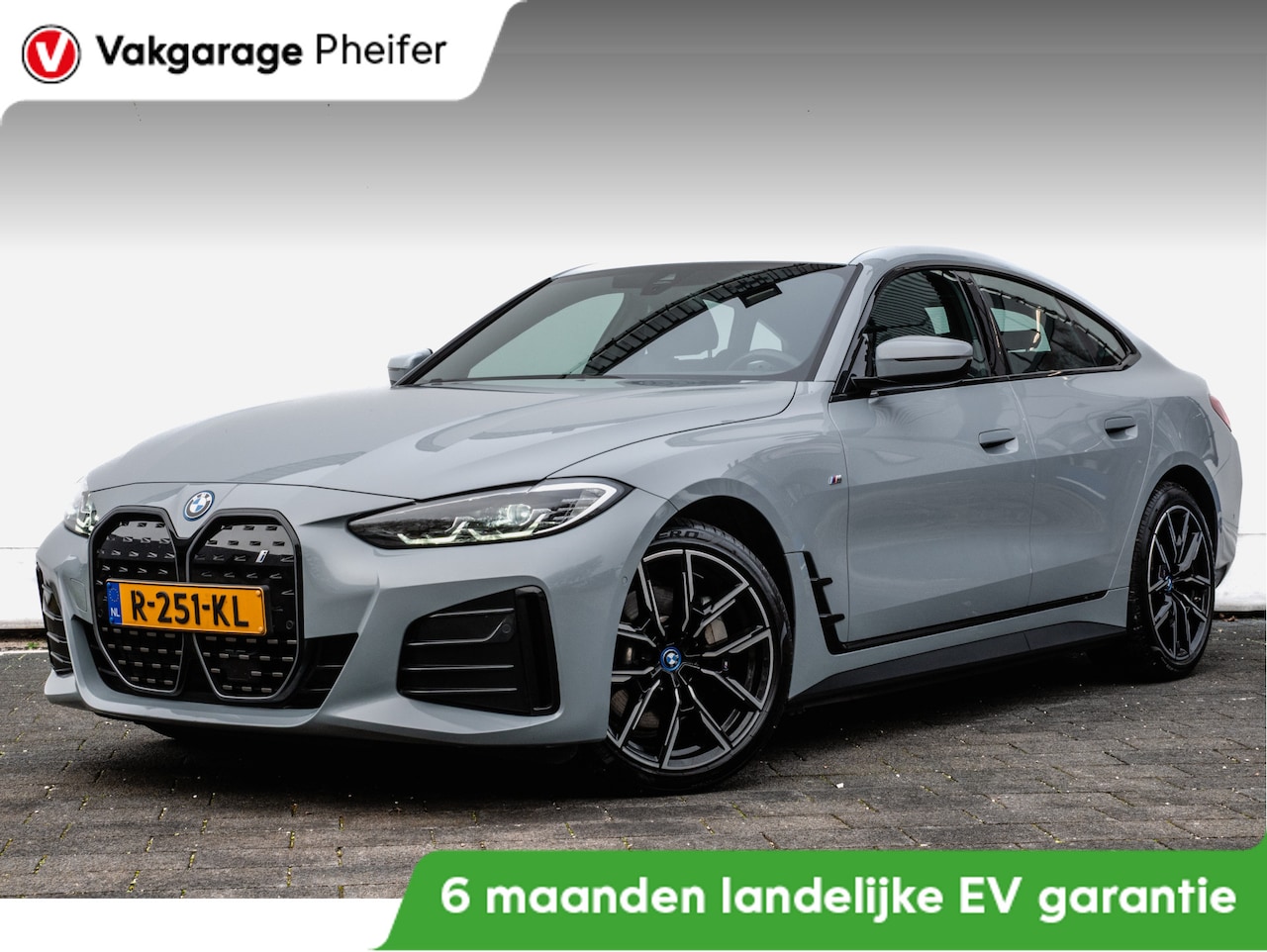 BMW i4 - eDrive40 84 kWh M-Sport/ Sportstoelen/ Elek. trekhaak/ Camera/ Sfeerverlichting/ Elek. ach - AutoWereld.nl