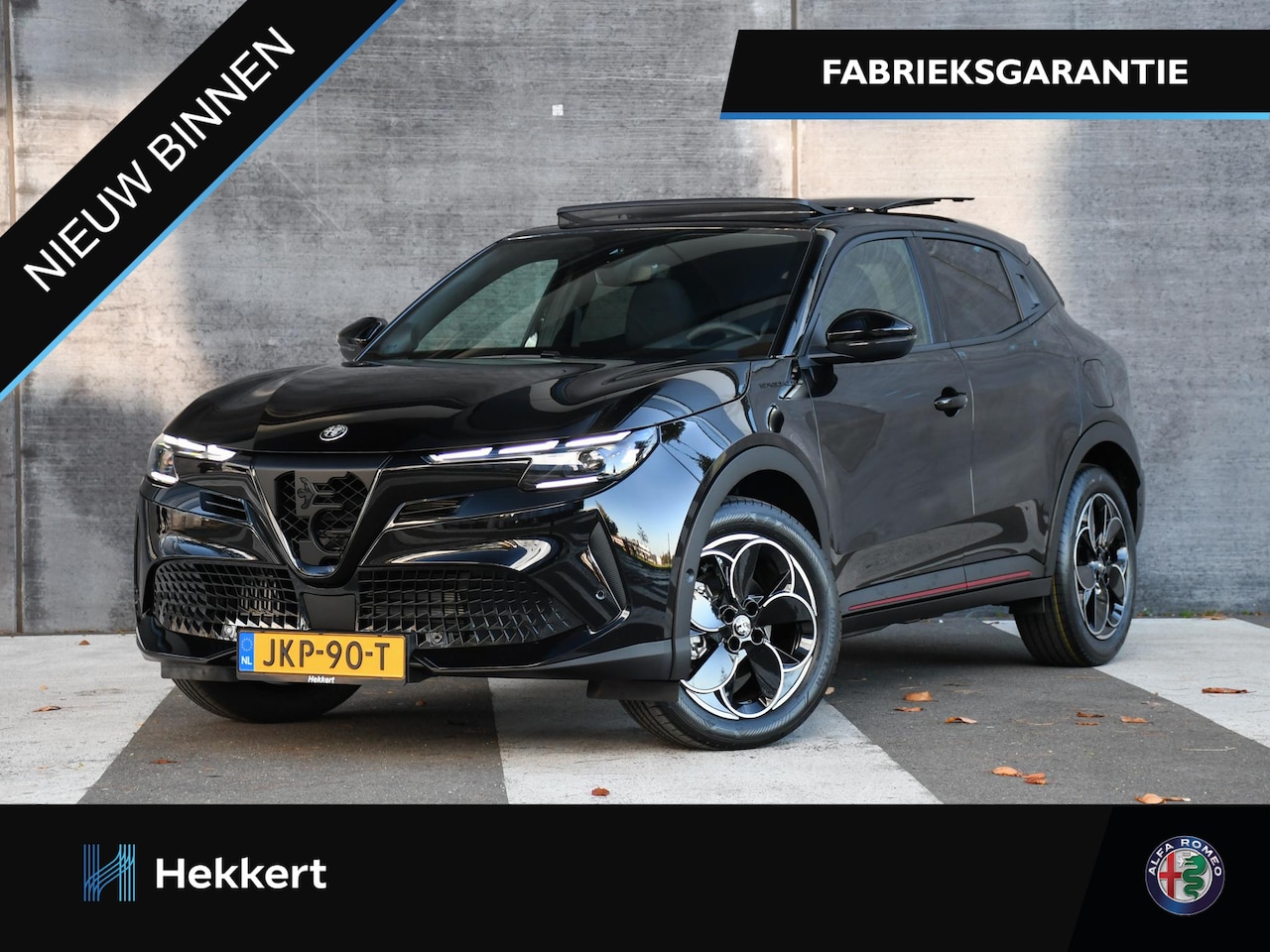 Alfa Romeo Junior - Speciale 1.2 Turbo Ibrida 136pk Automaat SCHUIF-DAK | ADAPT. CRUISE | 18''LM | DODE HOEK | - AutoWereld.nl