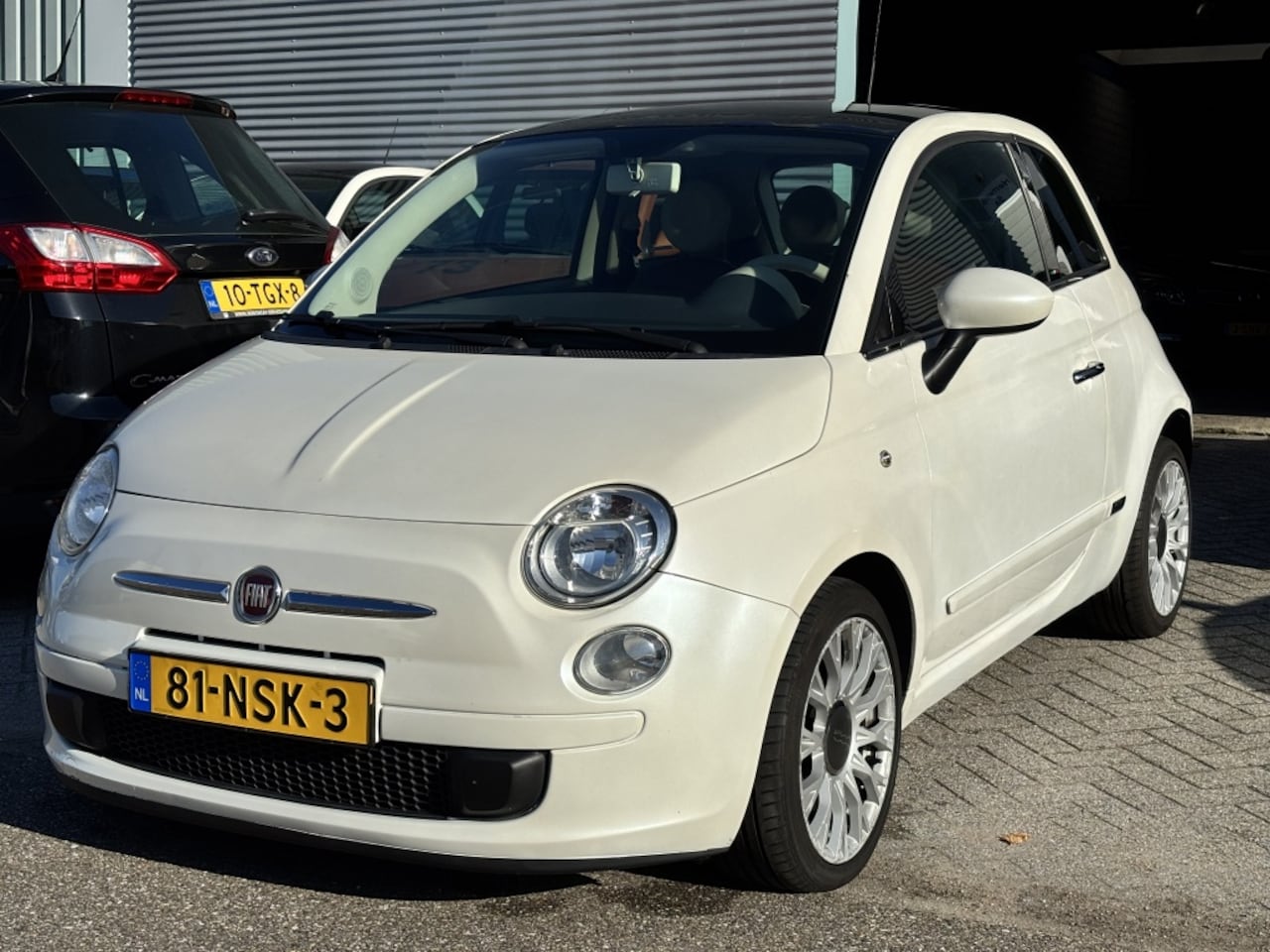 Fiat 500 - 1.2 Lounge Automaat Leer Airco Nw Apk Beurt - AutoWereld.nl