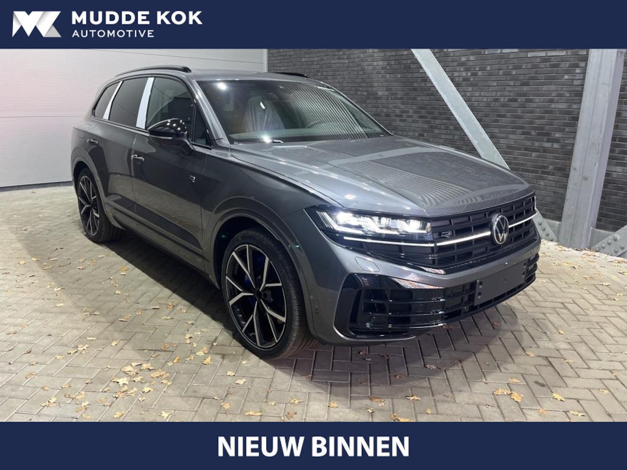Volkswagen Touareg - 3.0 TSi eHybrid 4MOTION R Edition | NIEUW | Luchtvering | Head-Up | 22 Inch | Massage | Sc - AutoWereld.nl