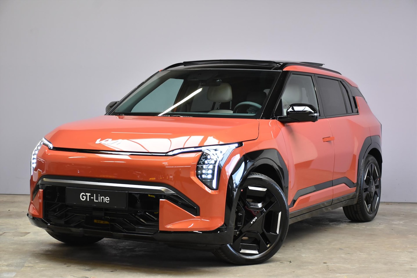 Kia EV3 - 81,4 kWh 204pk GT-PlusLine DIRECT LEVERBAAR - AutoWereld.nl