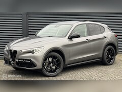 Alfa Romeo Stelvio - 2.0 T AWD Pano Keyless Memory 20”