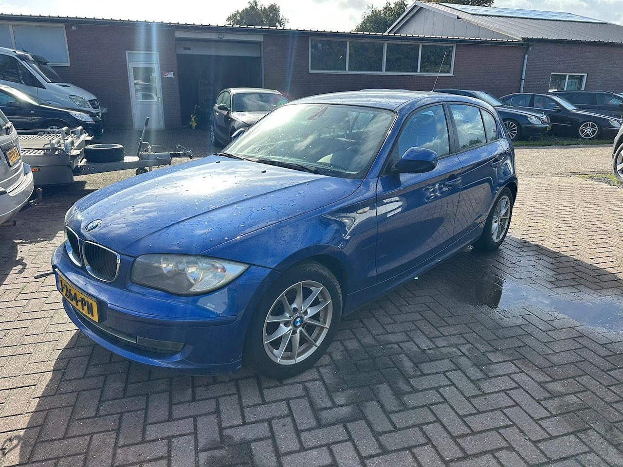 BMW 1-serie - 118i EfficientDynamics Edition MOTOR DEFECT - AutoWereld.nl