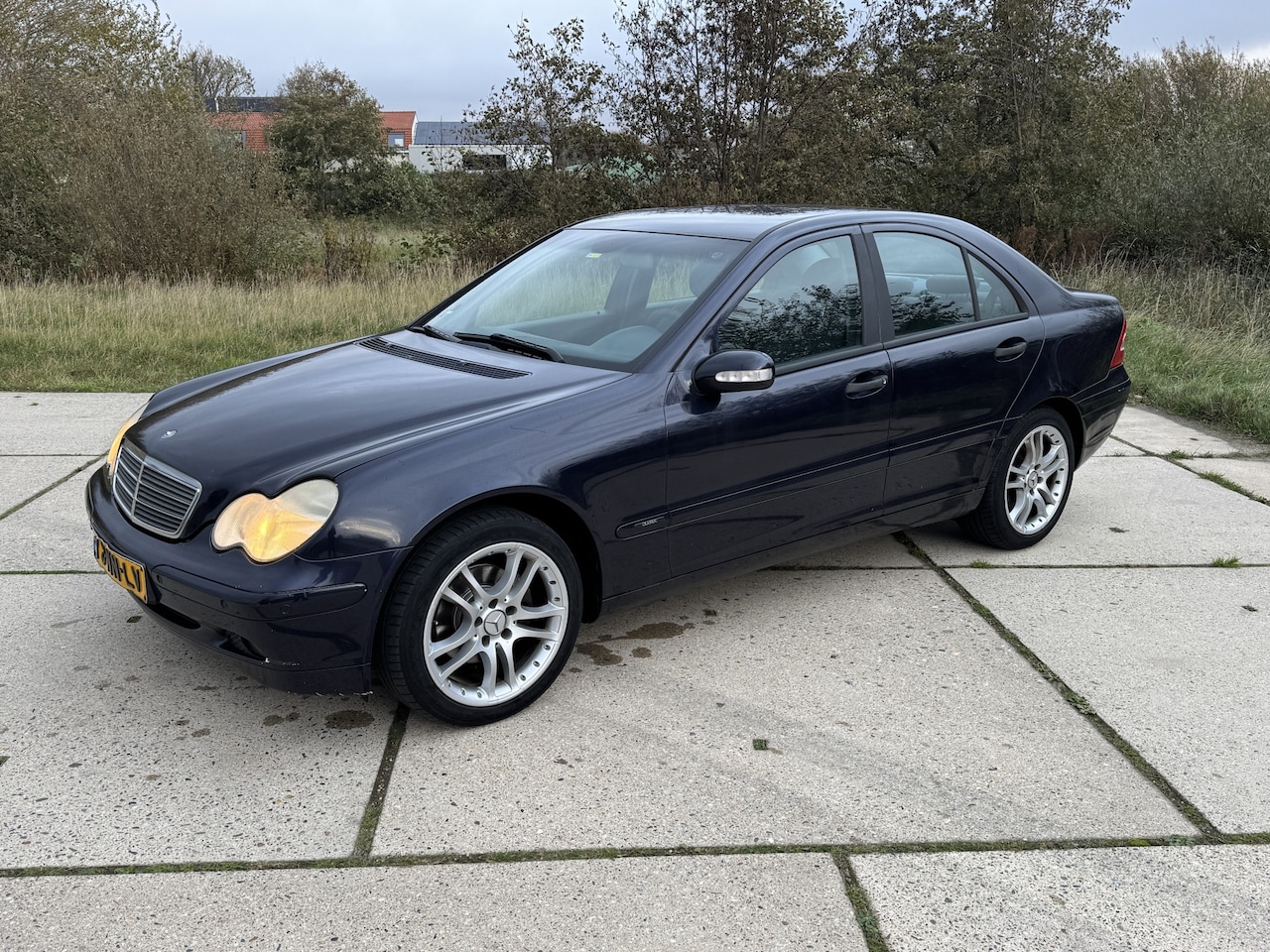 Mercedes-Benz C-klasse - C180 Kompressor Sedan airco 6 versn. - AutoWereld.nl
