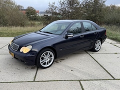 Mercedes-Benz C-klasse - C180 Kompressor Sedan airco 6 versn