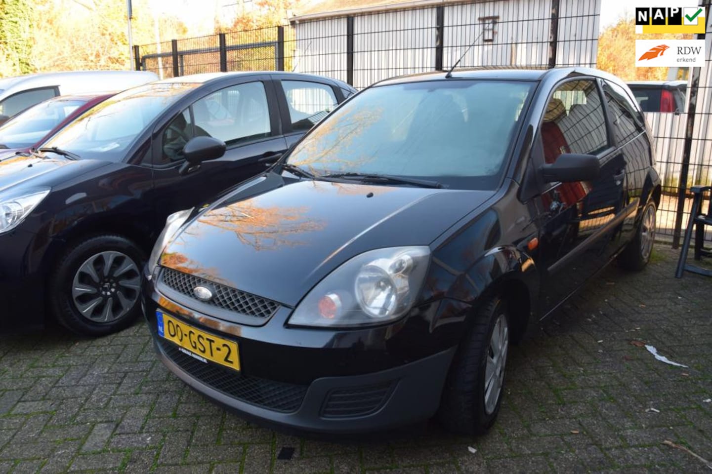 Ford Fiesta - 1.3-8V Cool & Sound - AutoWereld.nl