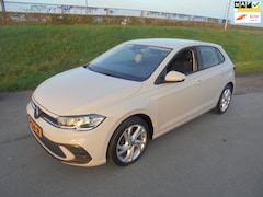 Volkswagen Polo - Polo 1.0 Tsi benzine 5 deurs airco 17 lmv 26.000km