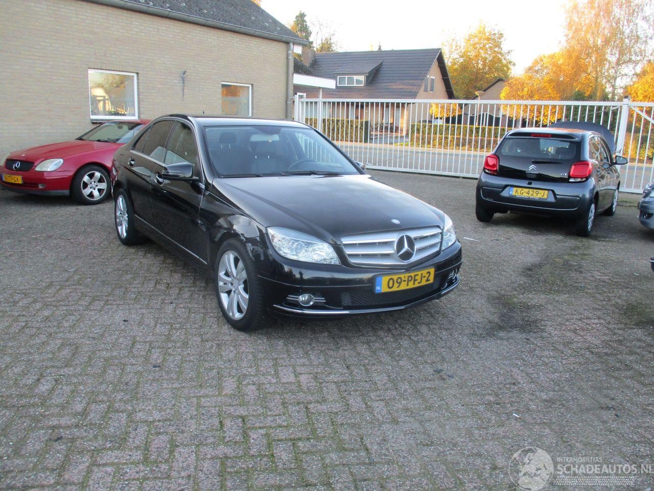 Mercedes-Benz C-klasse - 180 CGI BE.BNsCl REST BPM 400 EURO NAP - AutoWereld.nl