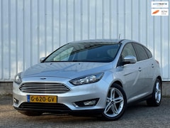 Ford Focus - 1.0 Titanium (125PK) 2e Eigenaar, Climate, Navi, Cruise, Bleutooth, PDC, ElektrischeRamen,