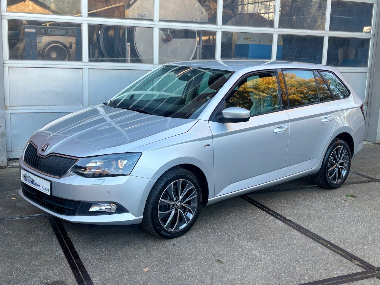 Skoda Fabia Combi - 1.2 TSI Drive DSG Automaat,NAVI,CAMERA,CRUISE,CLIMAT,LMV - AutoWereld.nl