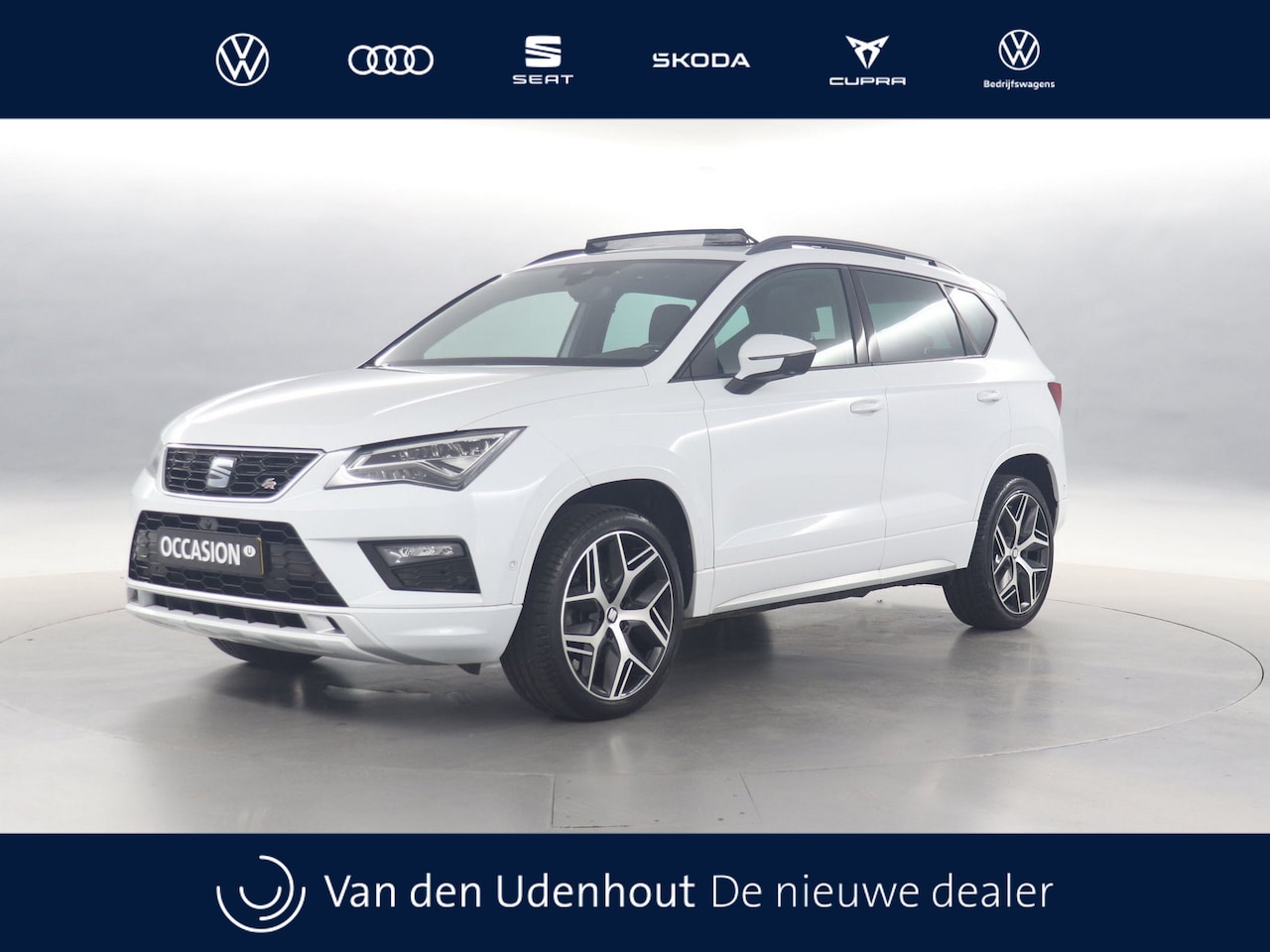 SEAT Ateca - 1.5 TSI 150pk FR Business Intense DSG / Navigatie / 360 Camera / Panoramadak - AutoWereld.nl