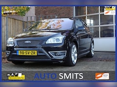 Ford Focus - 2.5-20V ST