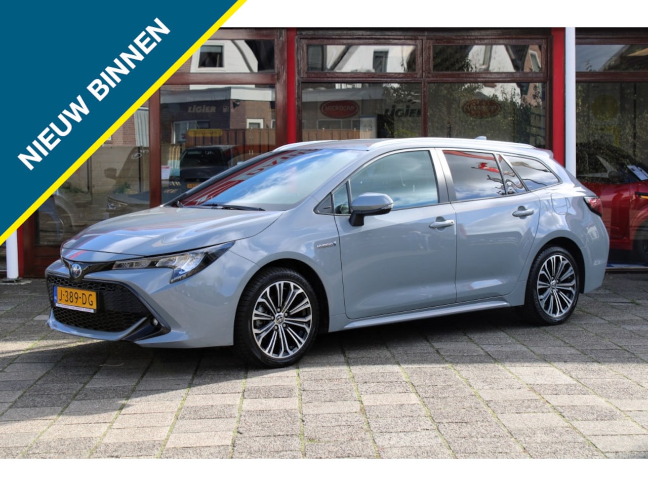Toyota Corolla Touring Sports - 1.8 Hybrid Business Plus 1.8 Hybrid Business Plus - AutoWereld.nl