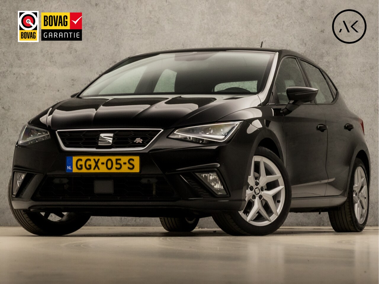 SEAT Ibiza - 1.0 TSI FR Intense Sport (VIRTUAL COCKPIT, APPLE CARPLAY, LEDER/ALCANTARA, BEATS AUDIO, ST - AutoWereld.nl