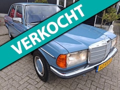 Mercedes-Benz 200-280 (W123) - 300 D *AUTOMAAT