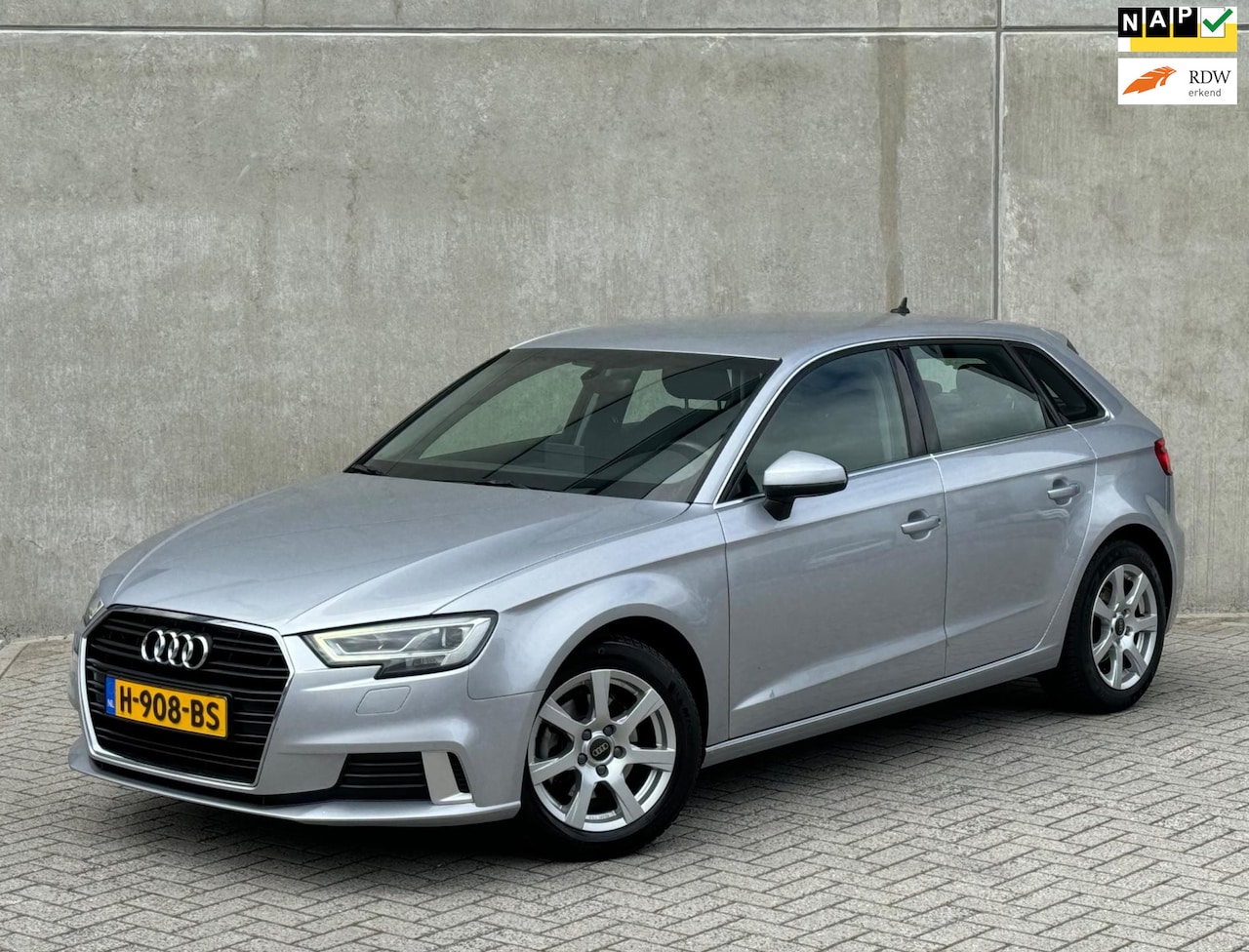 Audi A3 Sportback - 30 TFSI 116pk 2020 Grijs LED|NAP|2E EIG. - AutoWereld.nl