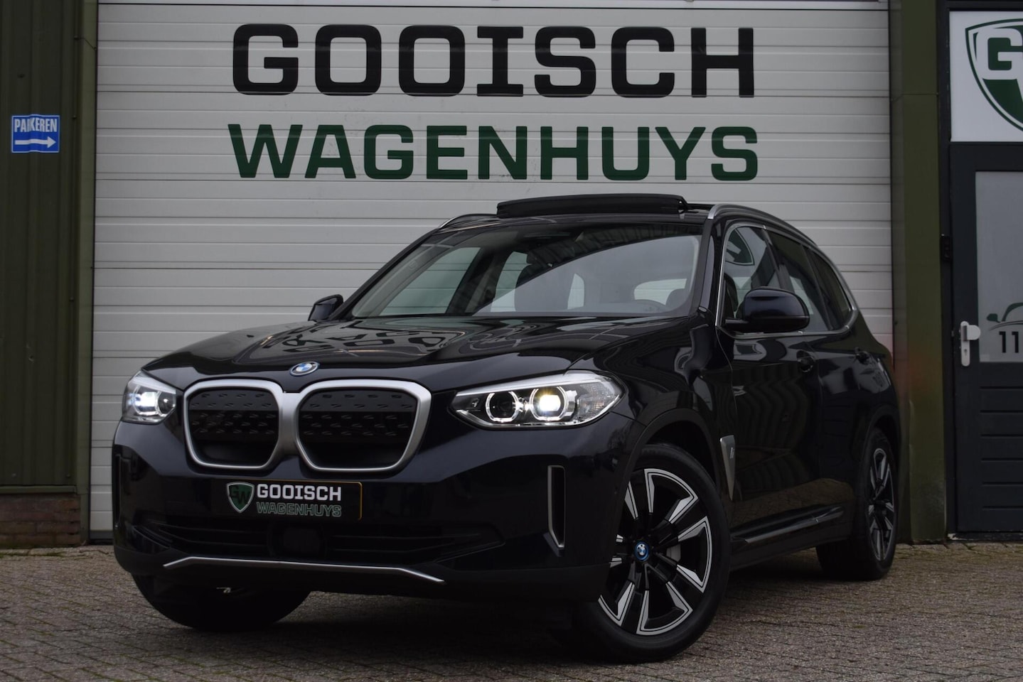 BMW iX3 - Executive 80 kWh | Pano | Leder | 100% Dealer onderhouden | - AutoWereld.nl