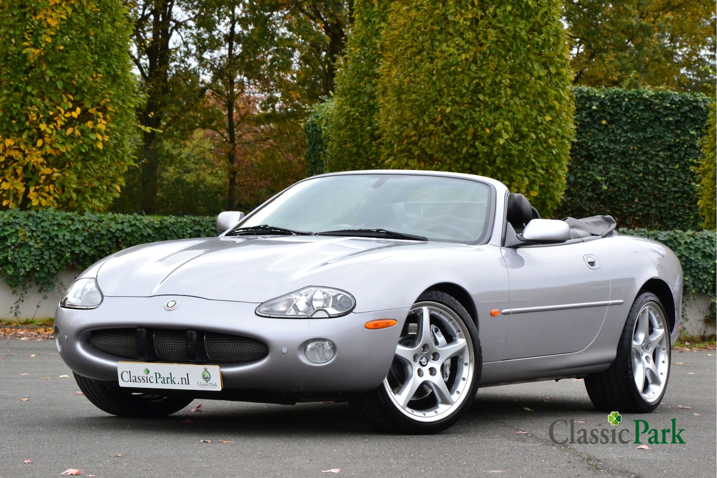 Jaguar XKR - 4.0 V8 Silverstone convertible - AutoWereld.nl