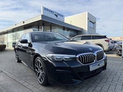 BMW 5-serie - 545e xDrive M sport Trekhaak | Adapt. Cruise | HiFi | Stuurverw. | Stoelverw