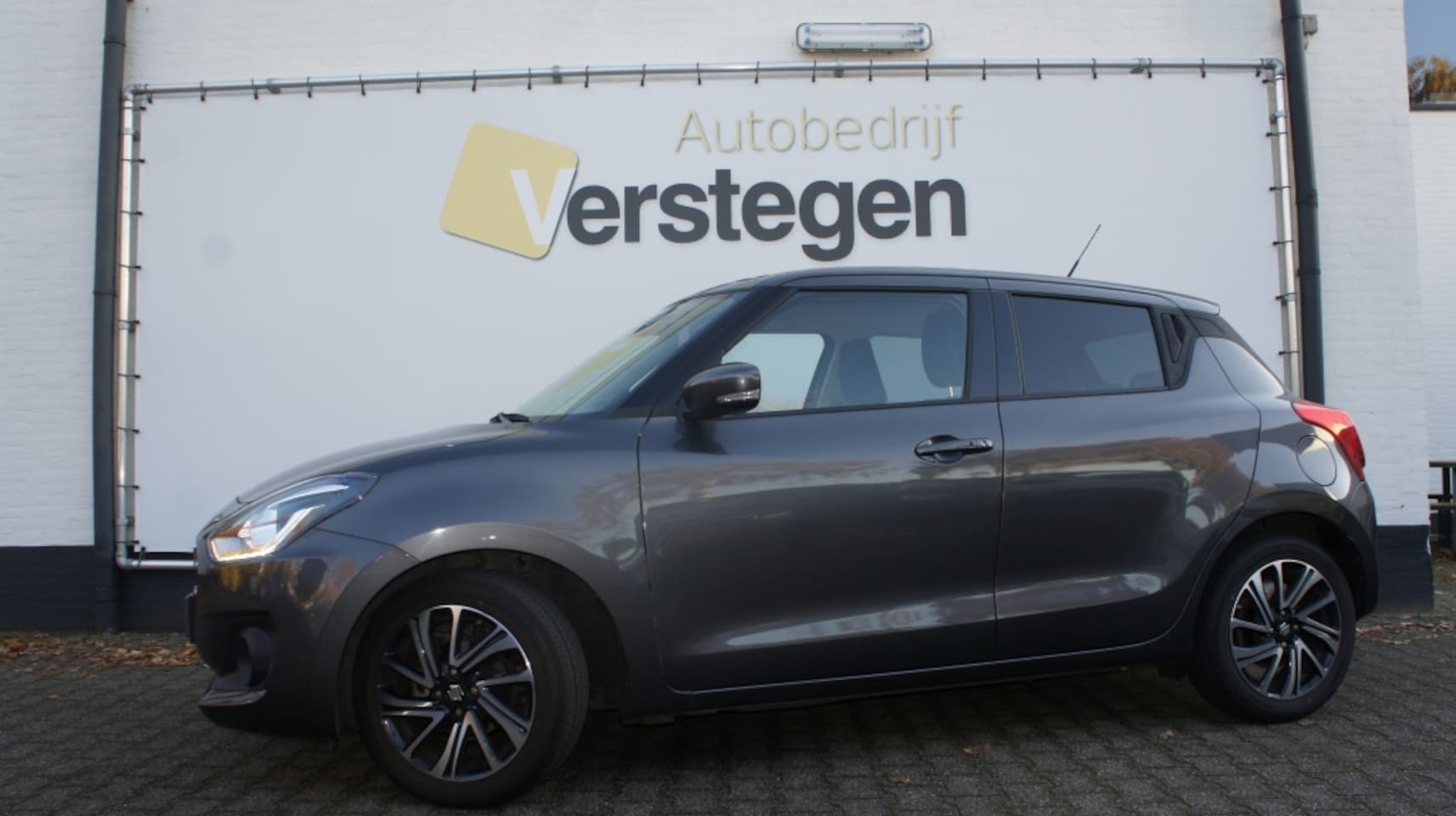 Suzuki Swift - 1.2 Style Smart Hybr - AutoWereld.nl