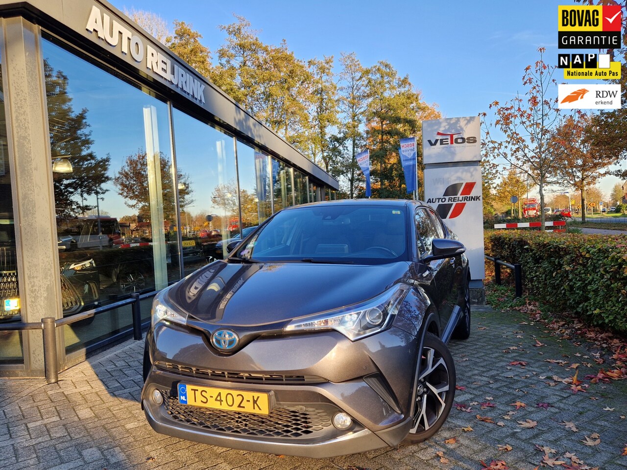 Toyota C-HR - 1.8 Hybrid Style/TREKHAAK AFNB/AUT.INPARKEREN/NAVI/JBL/1E EIGENAAR - AutoWereld.nl
