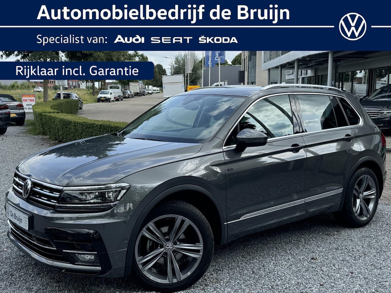 Volkswagen Tiguan - TSI 150pk DSG R-Line (Trekhaak,Virtual,Camera,Navi) - AutoWereld.nl