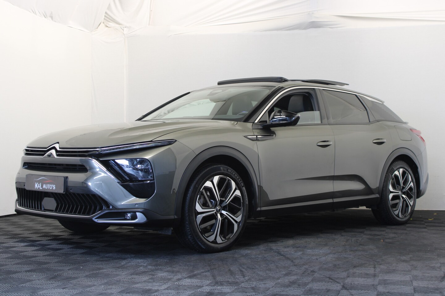 Citroën C5 X - 1.6 Plug-in Hybrid 225 Shine |Pano|Stoel/stuur verw. - AutoWereld.nl