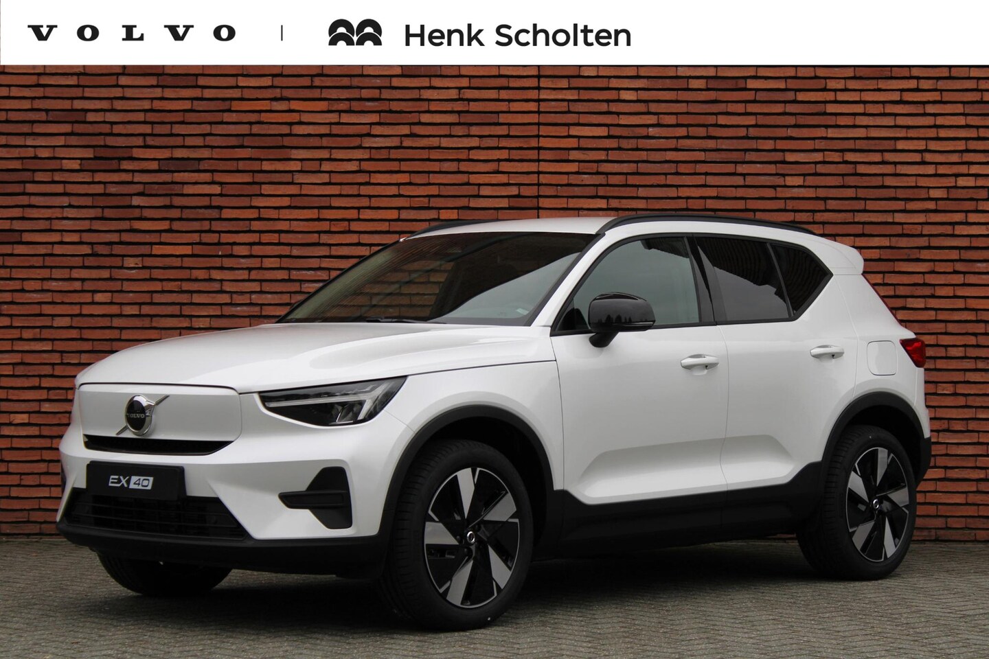 Volvo EX40 - Single Motor Essential 70 kWh | Demo Deal | Cruise Control | Parkeersensoren Achter | High - AutoWereld.nl