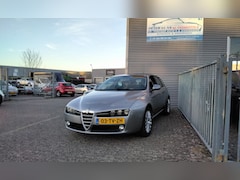 Alfa Romeo 159 Sportwagon - 1.9 JTD Q-Tronic Business 2e eigenaar