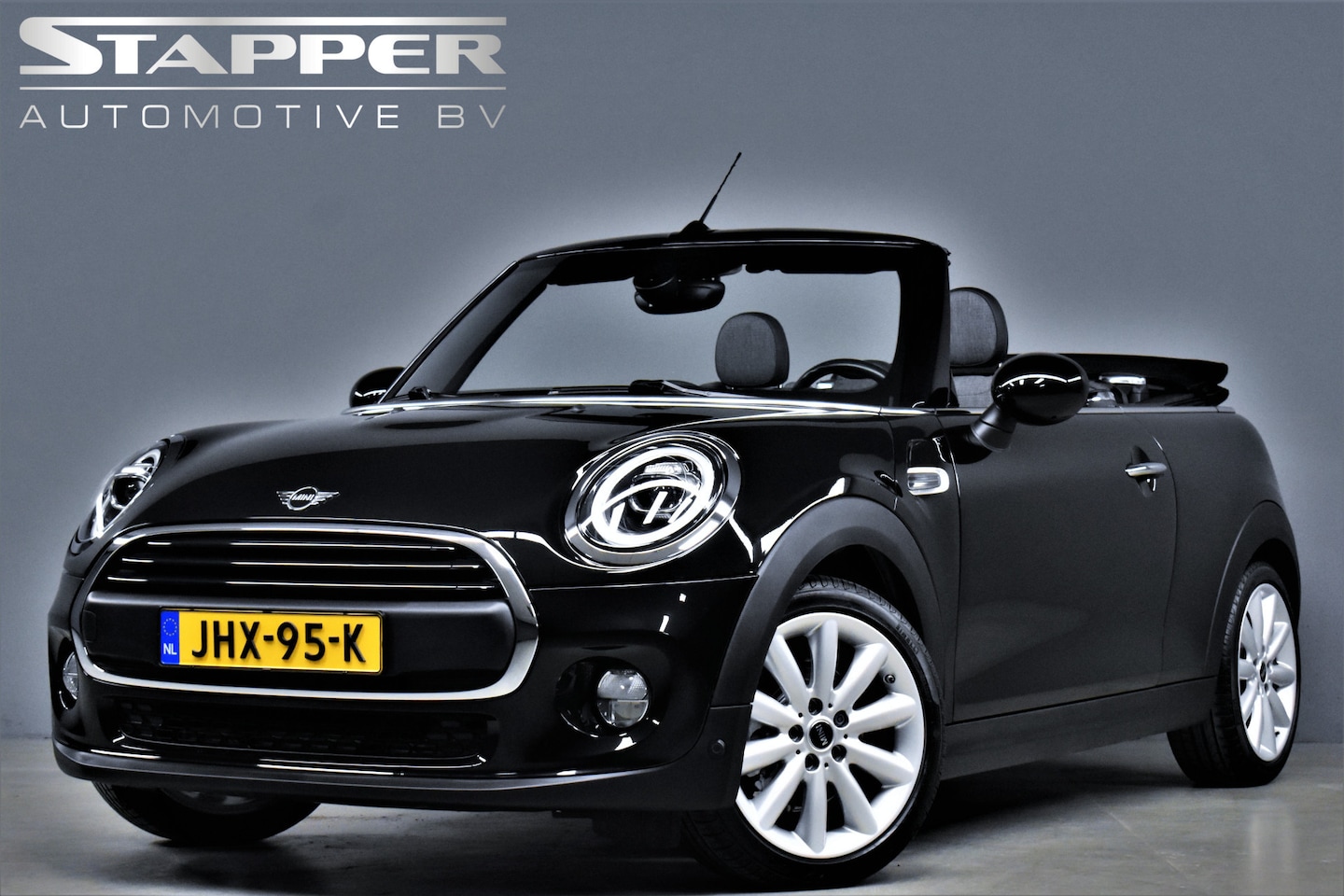 MINI Cabrio - Mini 1.5 One Chili Carplay/Led/H.Leer/Sportstoelen/Stoelverw./Navi/Pdc/Lmv - AutoWereld.nl