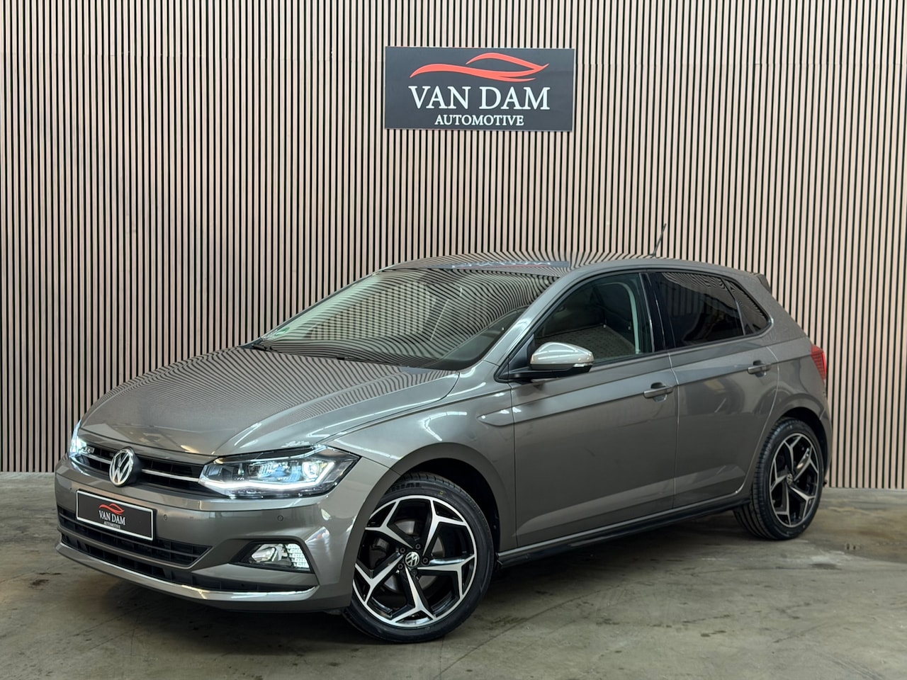 Volkswagen Polo - 1.0 TSI R-Line 2018 DSG LED CRUISE CAR-PLAY - AutoWereld.nl